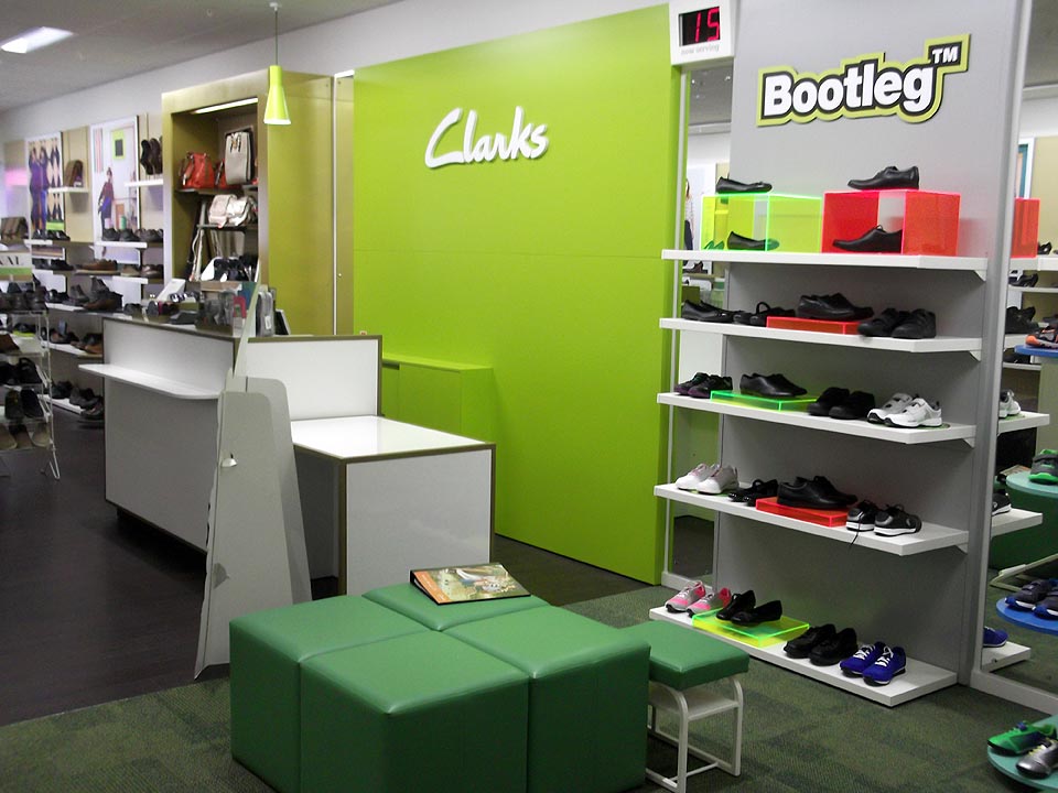 clarks cameron toll opening hours off 